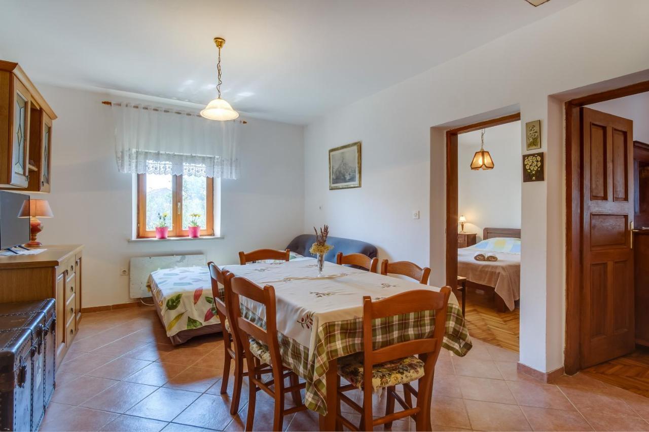 Apartments With A Parking Space Punta Kriza, Cres - 867 Bagian luar foto